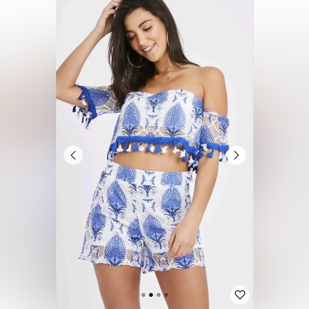 Parisian Collection Blue Fringe Off Shoulder Tassle Short Cropped Set 8-10